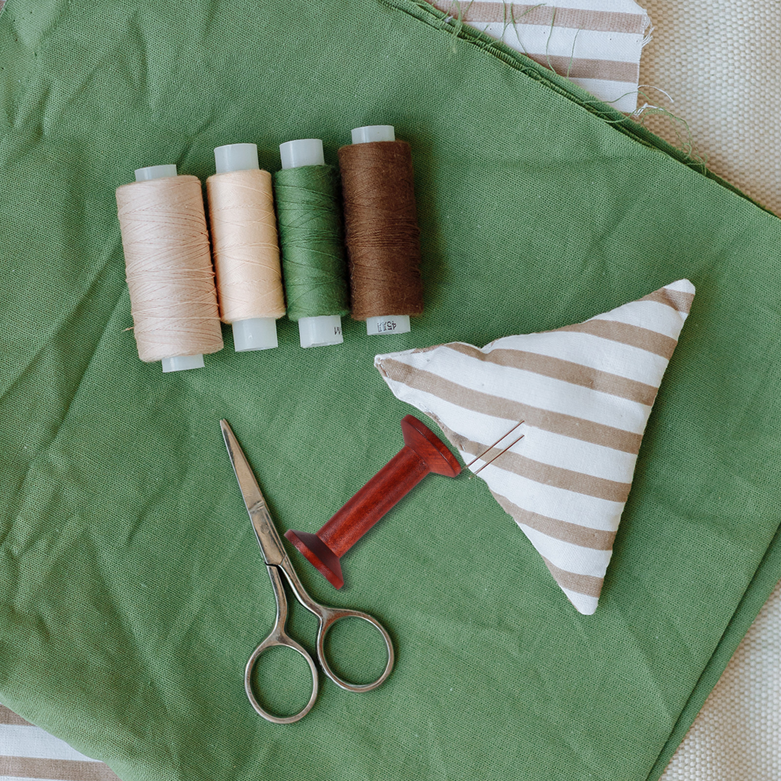 Embroidery Yarn - 6Pcs Wooden Empty Spools for Crafts