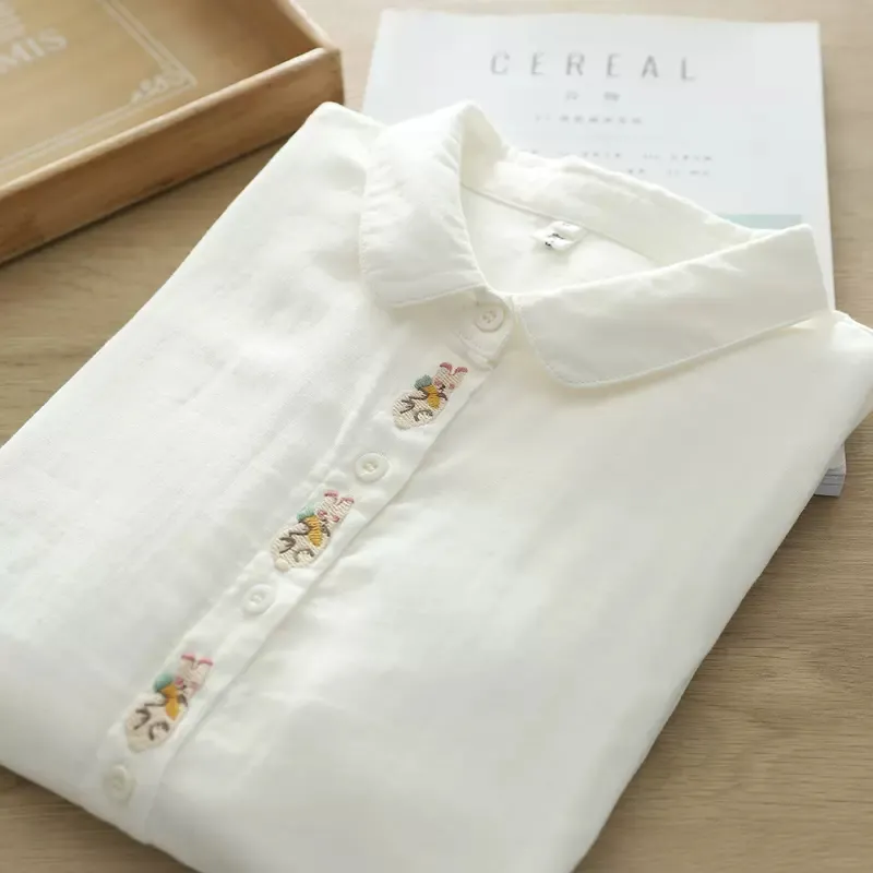Women's White Peter Pan Collar – Embroidery Rabbit recenzja i cena