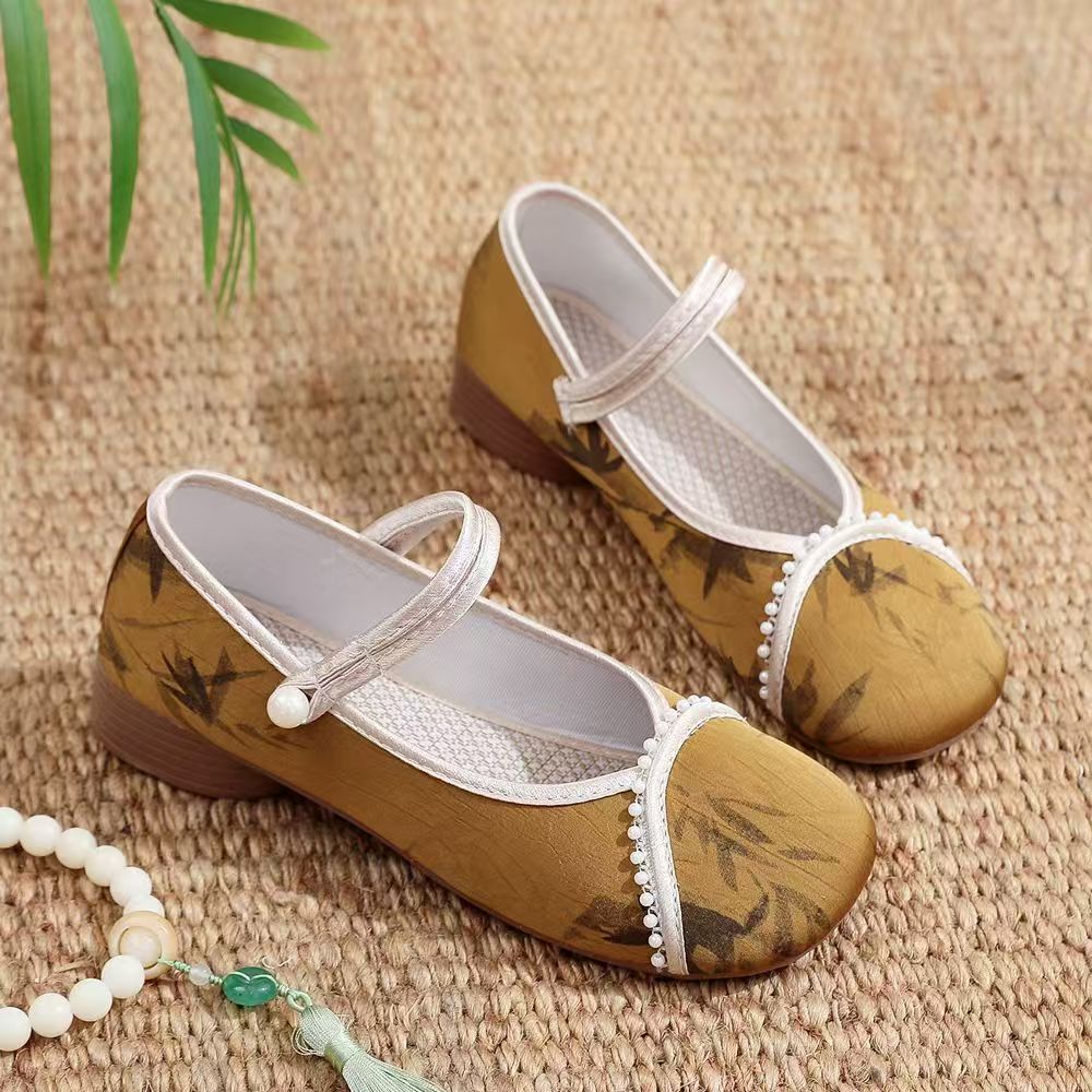 Chinese Style Women Low Heel C – Embroidery Skirt recenzja i cena