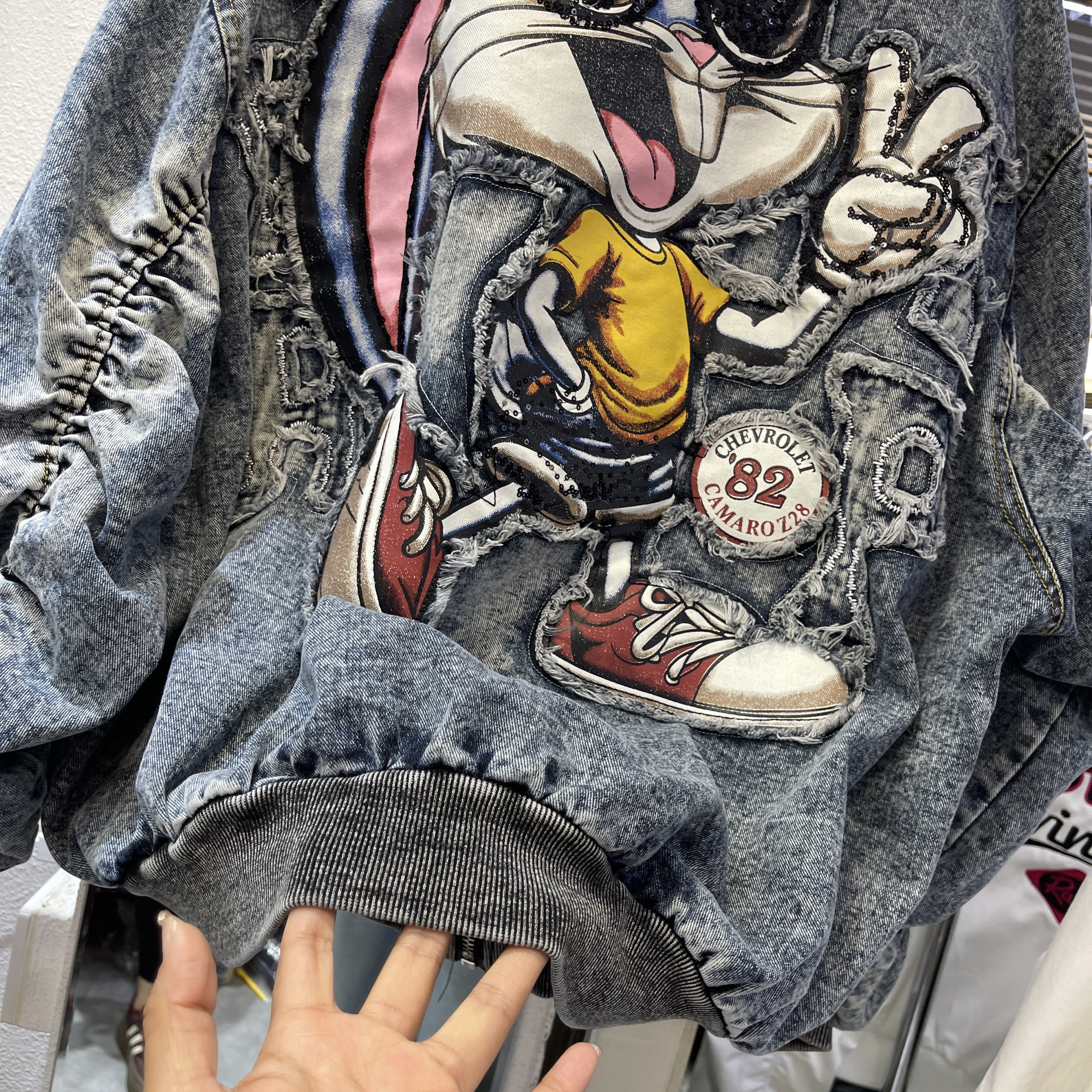 Loose Fit Rabbit Eight Brother – Embroidery Rabbit recenzja i cena