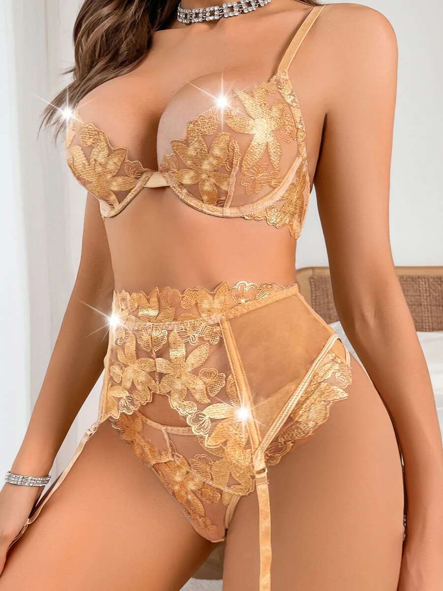 New Three Piece Fun Set Gold F – Embroidery Class recenzja i cena