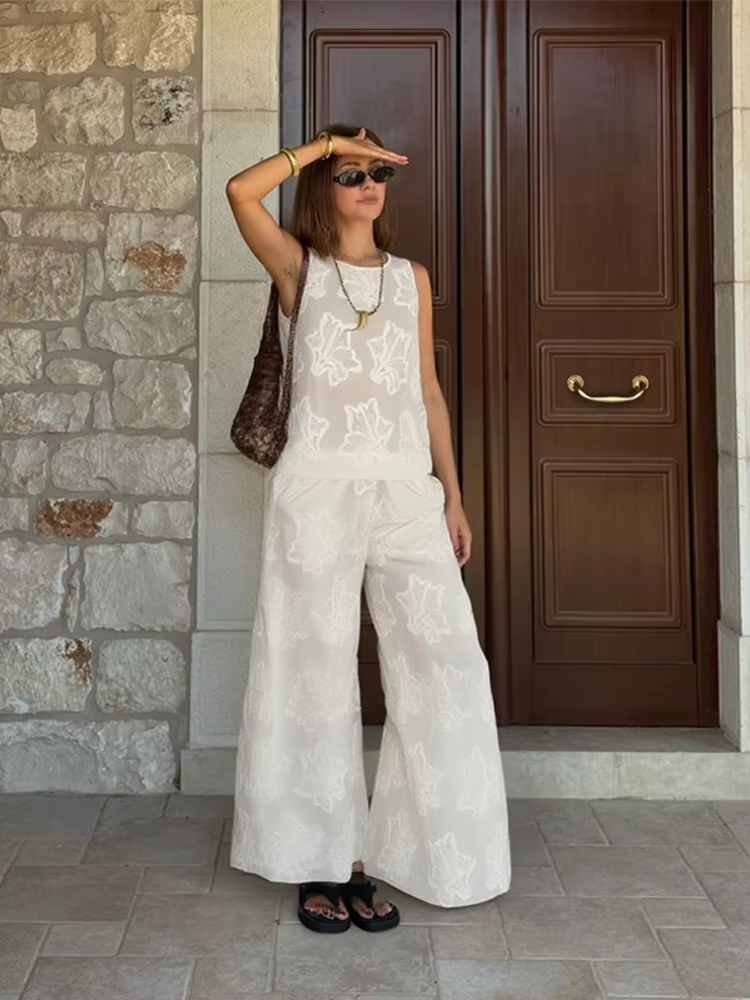 HH Women Solid Embroidery Pant – Embroidery Vest recenzja i cena