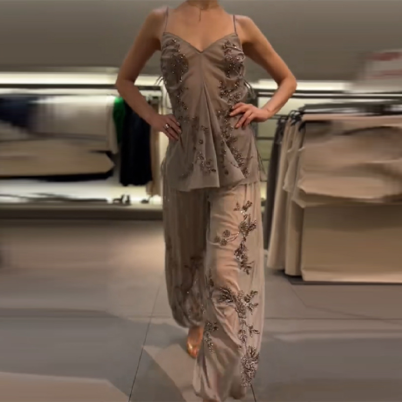 2026 New Women Grey Two-piece  – Embroidery Vest recenzja i cena
