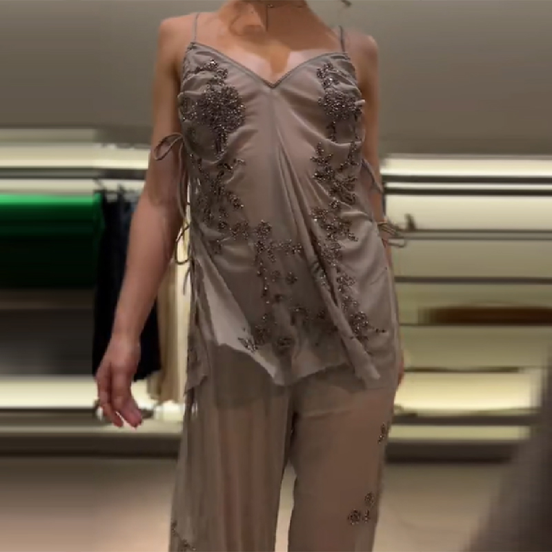 2026 New Women Grey Two-piece  – Embroidery Vest recenzja i cena