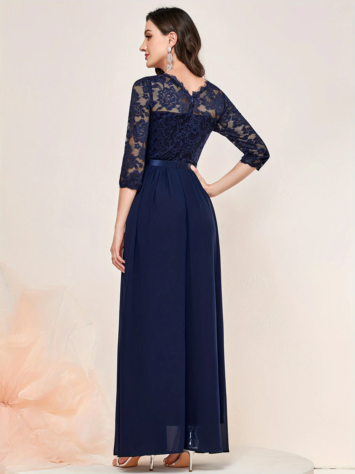 Elegant 3/4 Sleeve Lace Evenin – Embroidery Class recenzja i cena
