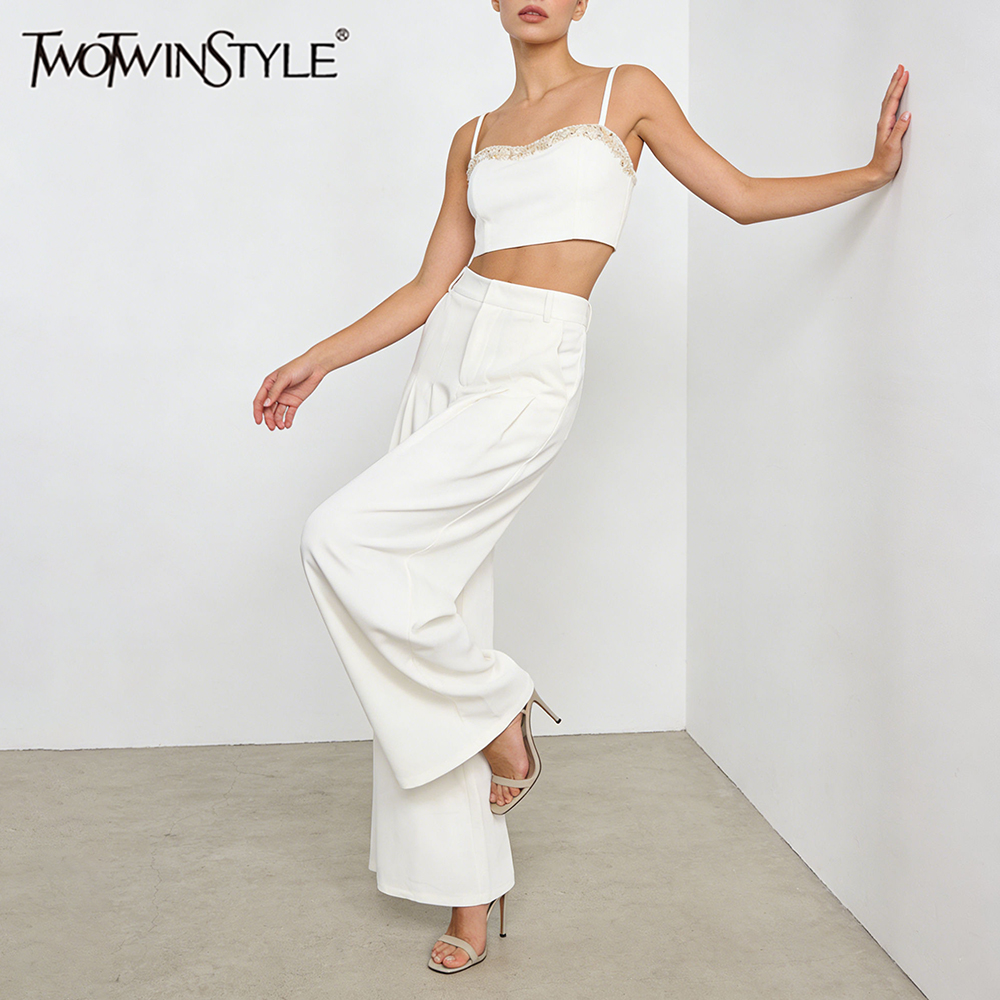 TWOTWINSTYLE Solid Basics Two  – Embroidery Vest recenzja i cena